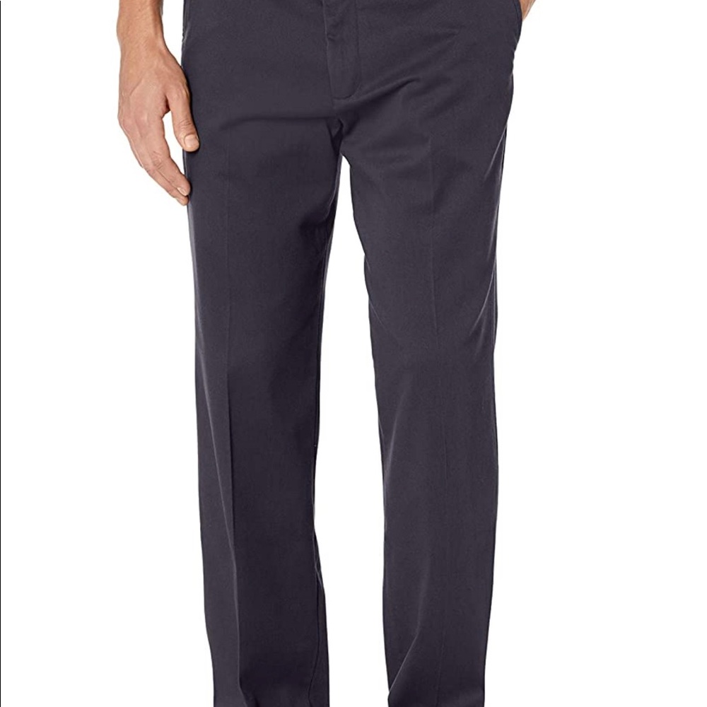 Dockers men’s khaki pants. Size 40W x 30 L. New with tags